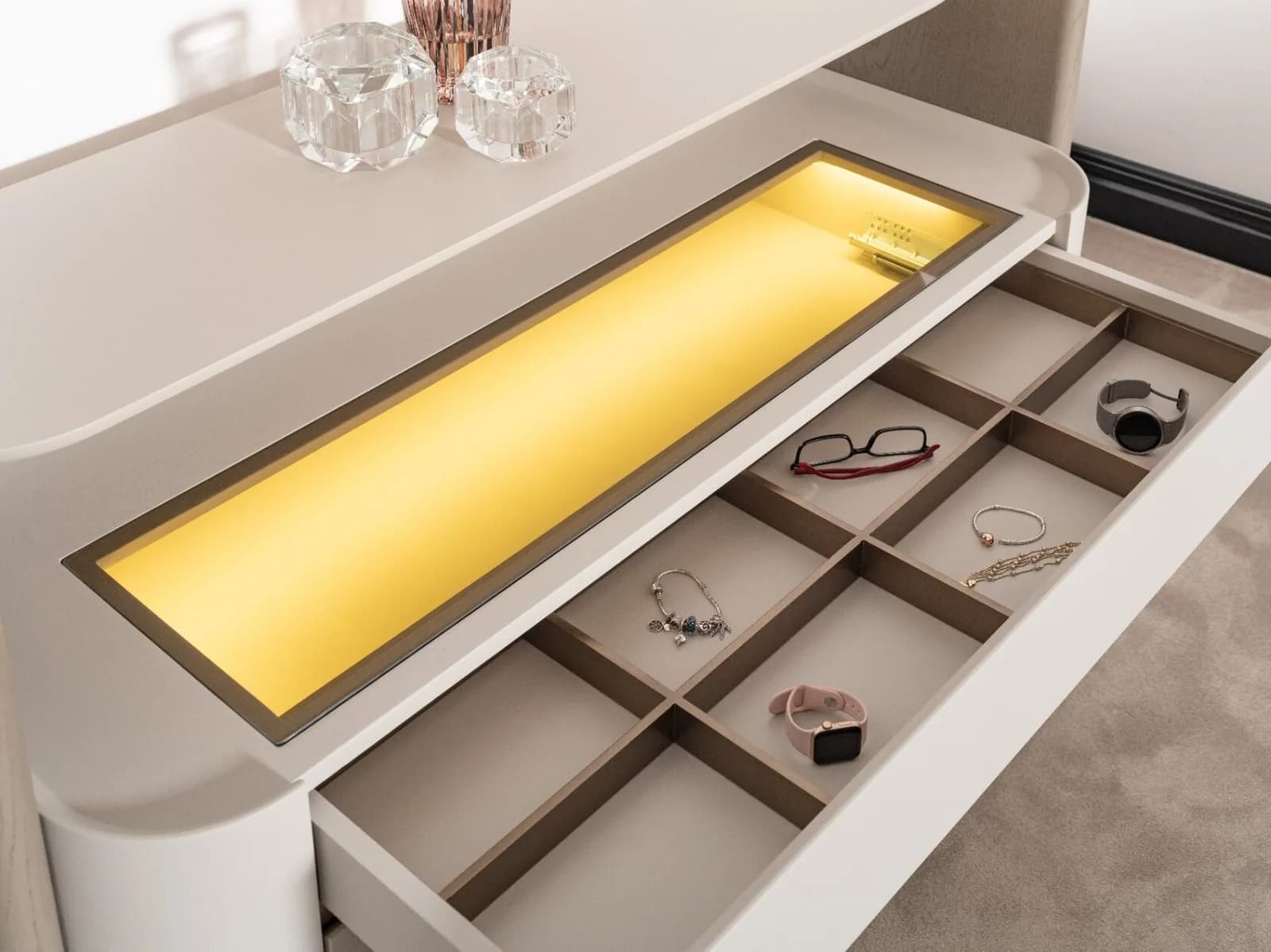 Комод MILANO из коллекции GABBA, 137×88×53.6 см — ракурс 3
